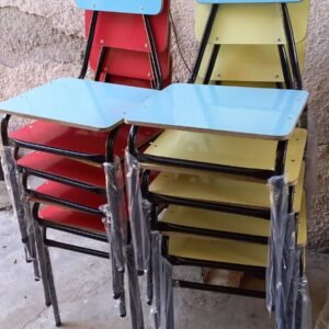 CADEIRA FIXA ESCOLAR FÓRMICA ADULTO